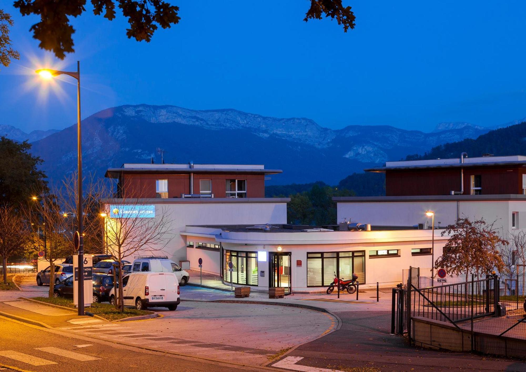 Comfort Aparthotel Les Hauts D'Annecy Exterior photo