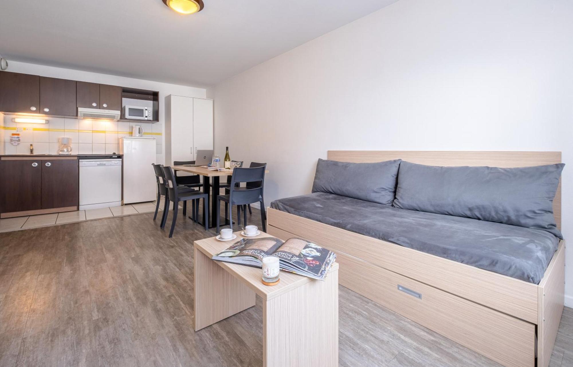 Comfort Aparthotel Les Hauts D'Annecy Exterior photo