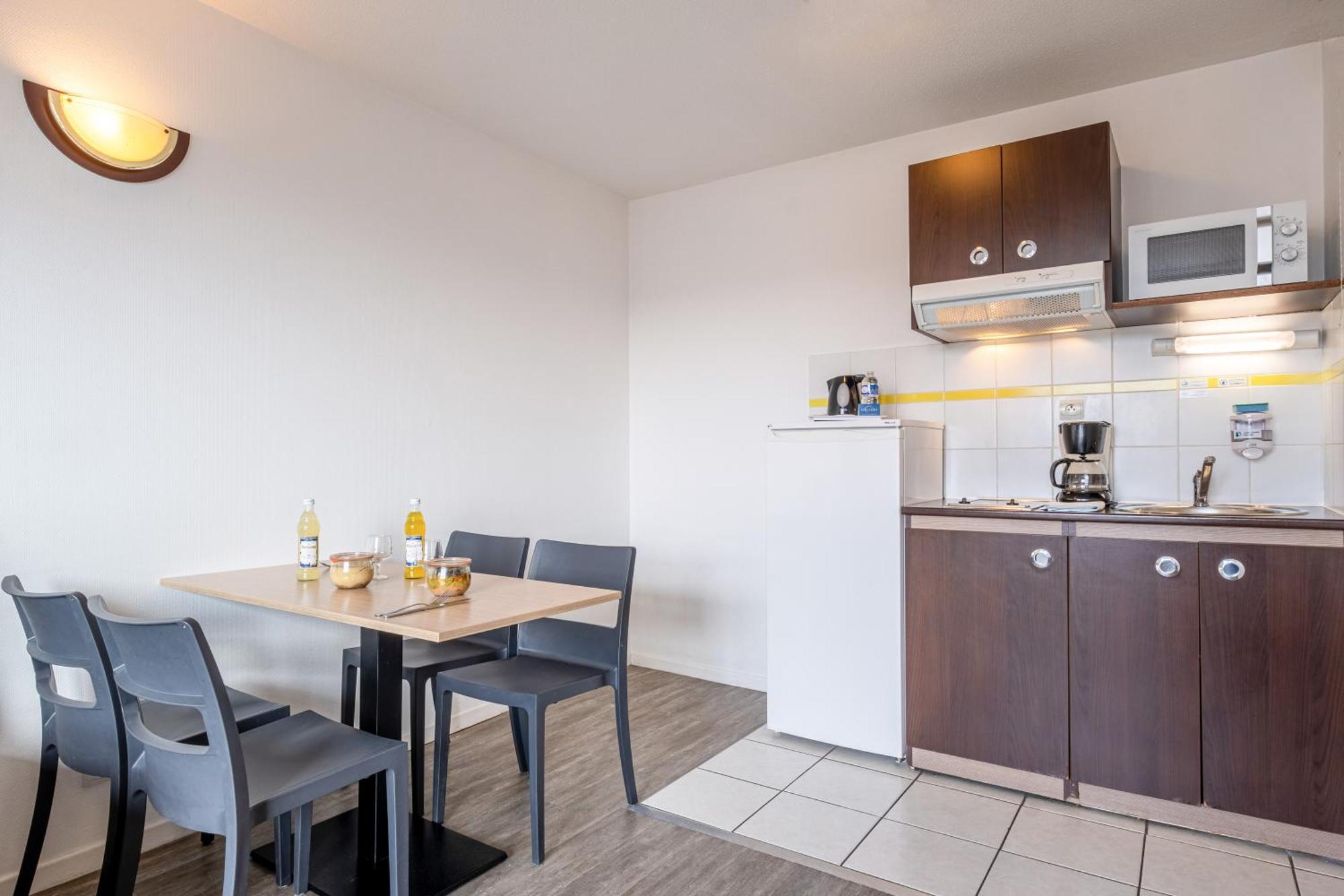 Comfort Aparthotel Les Hauts D'Annecy Exterior photo